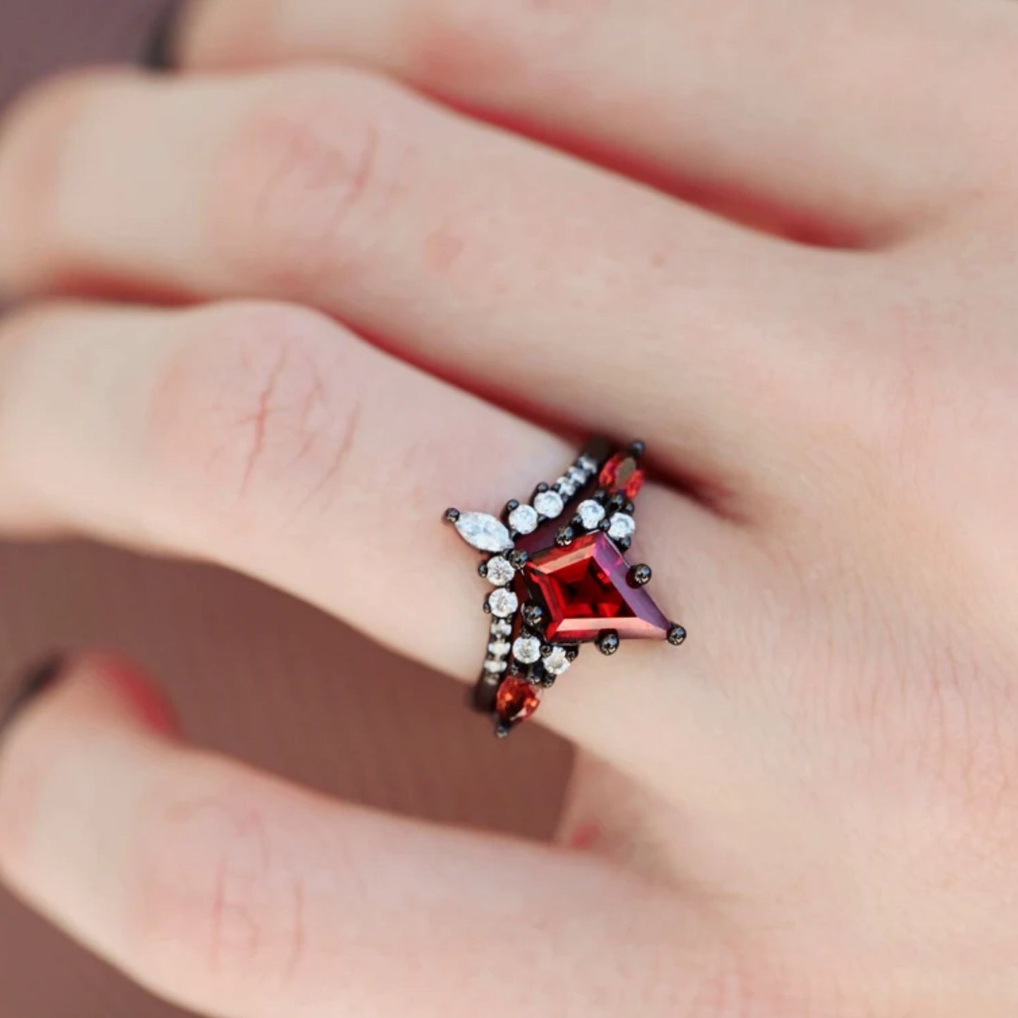 Natural Red Garnet Kite Ring Set- Black Filled Sterling Silver Engagement Ring For Woman - Promise Ring For Her