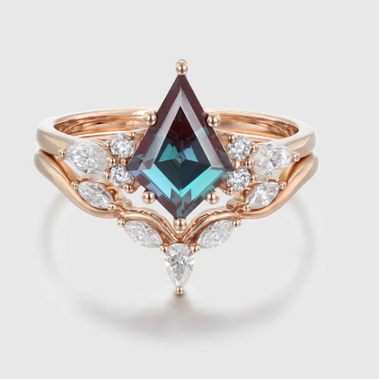 Kite Cut Alexandrite Wedding Proposal Ring For Her in 14K Rose Gold Finish - Engagement Ring Set