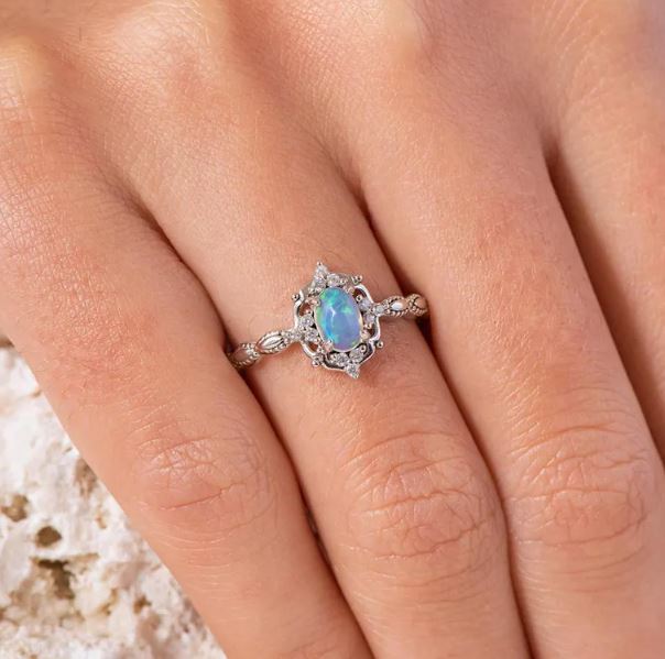 Vintage Natural Opal Ring in 925 Sterling Silver - Engagement Promise Ring For Women October Birthstone