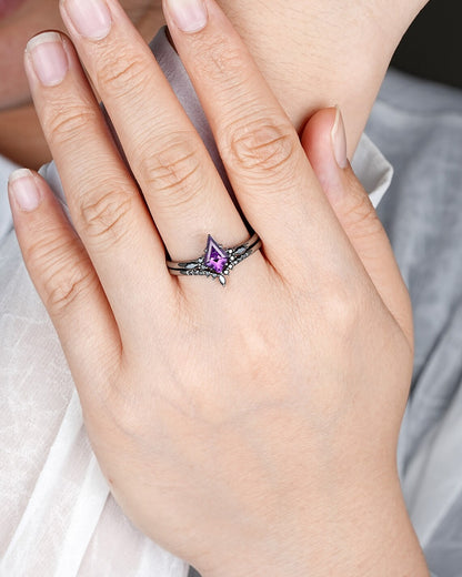 Black Gold Plated Kite Cut Amethyst Engagement Ring Set - Witchy Rhodium Black Promise Ring - Gothic Black Wedding Anniversary Ring Bridal Set