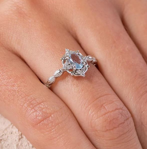 Vintage Aquamarine Ring in Sterling Silver Engagement Ring For Women - March Birthstone