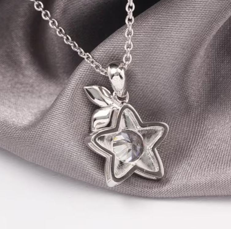 Paopu Fruit Kingdom Hearts Necklace in 925 Sterling Silver - Sora Kairi Riku Cosplay Jewelry Nerdy Geek Video Game Keyblade Star